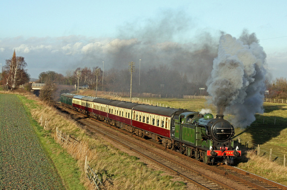 GNR N2 1744 is seen at Woodthorpe, GCR on 22.12.11 with 1315 Loughborough - Leicester North Santa Delux service