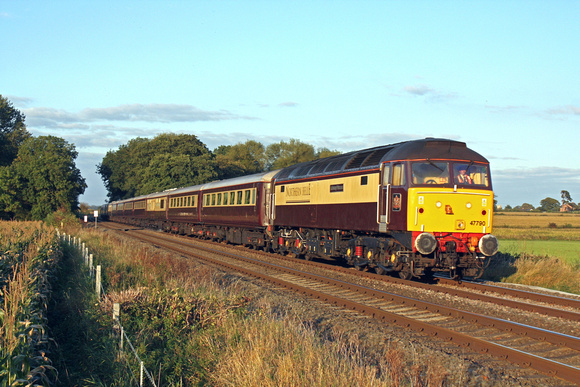 47790'Galloway Princess' t'n't 47832'Solway Princess' at East Goscote heading towards Syston E Jun on 6.10.12 with 1Z85 Derby - Derby via Leicester and Nottingham returning Northern Belle Luncheon