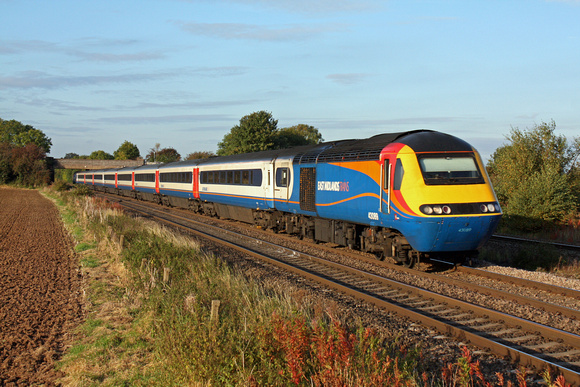 EMT HST 43089 with 43081(rear) at Thurmaston heading into Leicester on 10.10.12 with 1628 Nottingham - London St. Pancras International service