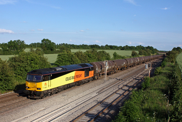 Colas Rail 60021  heads north at Cossington, MML  towards Sileby Junction on 15.6.15 with 6E38 1354 Colnbrook Colas Rail - Lindsey Oil Refinery Colas empty bogie tanks
