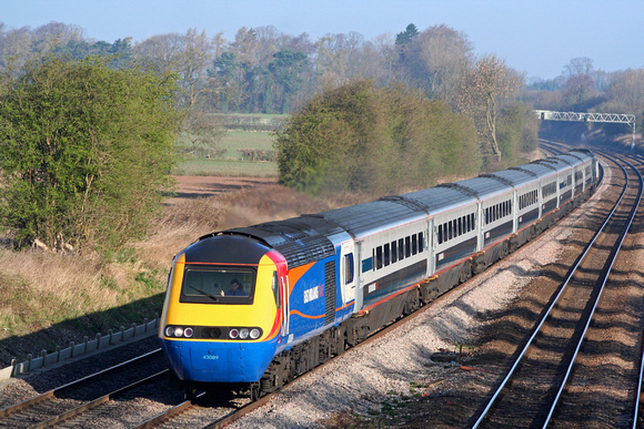 EMT 43089 & 43072 HST at Normanton on Soar near Loughborough on 1.4.09 with 0634 Leeds - London St Pancras  service