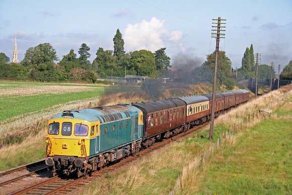 D6535 (33116) at Woodthorpe on 13.9.08 with 0915 Loughborough - Leicester North service at the Autumn Diesel Gala 2008