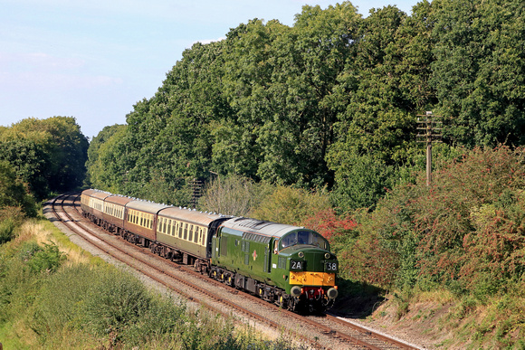 Class 37 No D6700 at Kinchley Lane with 1535 Loughborough to Leicester North  on 3.9.23 service at GCR Diesel Gala September 2023