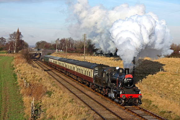 BR Standard Class 2 2-6-0 No 78019 at Woodthorpe, GCR on 19.12.09 with 1230 Loughborough - Leicester North Santa Special