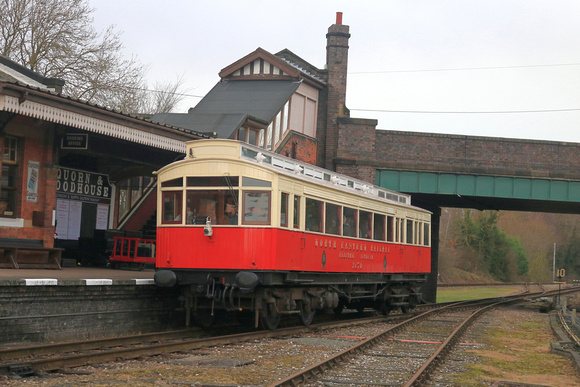 1903 North Eastern Railway Electric Autocar 3170 enters Quorn and Woodhouse station, GCR on 29.12.23 working 1120 Loughborough to Rothley holiday service at the Betwixtmas Steam Days – 27th to 30th De