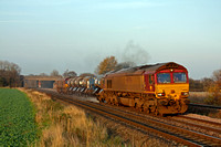 66086 tnt 66044 with 3J41 Sunday Only 1358 Peterborough  T&RSMD - Leicester - Peterborough T&RSMD RHTT train on 13.11.11 at Thurmaston, MML  heading towards Leicester
