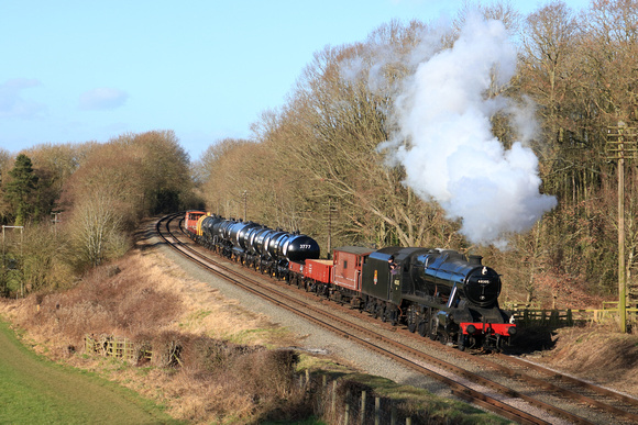 LMS 8F No 48305 passes Kinchley Lane on 26.1.24 with 1330 Loughborough to Rothley Brook demo tank freight at the  GCR Winter Steam Gala 2024
