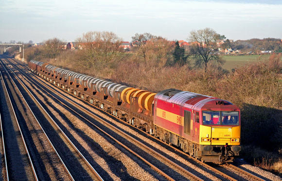 60093 at Cossington, MML on 12.12.07 with 6M96 0550 Margam -  Corby BSC loaded steel coil wagons