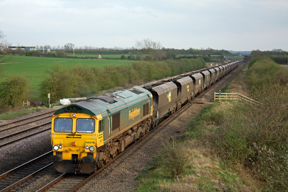 66616 at Cossington heading north towards Sileby Junction on 1.4.11 with 6Z66 Daw Mill - Ratcliffe loaded FHH coal hoppers