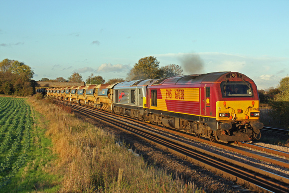 67028 & 67026 'Diamond Jubilee' at Thurmaston, on 28.10.13 with 6M23 1257 Doncaster Up Decoy - Mountsorrel Sdgs via Humberstone Road, Leicester empty auto ballasters in the low sun.
