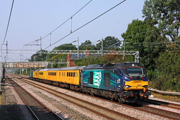 DRS 68021 'Tireless'  and 68005 Top and Tail test train seen racing through Cathiron heading towards Rugby on 14.9.16 with 1Q27 1229 Crewe C.S. (L&Nwr Site) - Derby R.T.C.(Network Rail) via Wembley wo