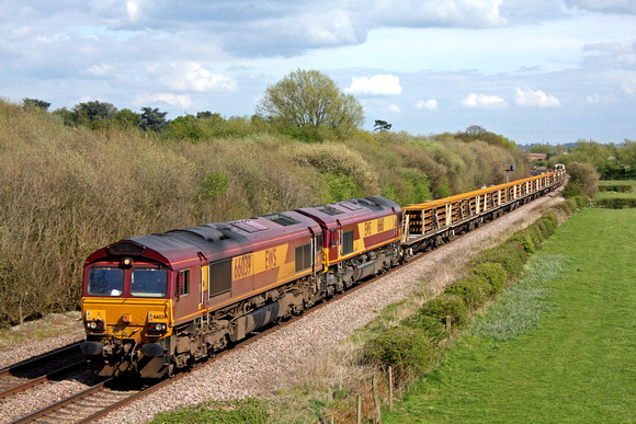 66039 with 66160 (DIT) at Barrow Upon Trent heading towards Stenson Junction on 26.4.10 with 6K50 1502 Toton North Yard - Crewe Basford Hall departmental