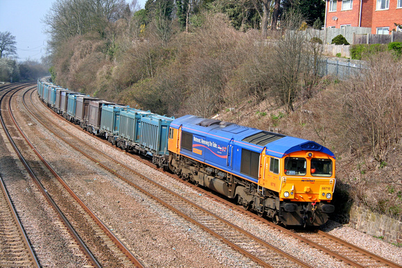 GBRf Metronet 66718 Gwyneth Dunwoody at Barrow Upon Soar  on 26.3.07 with 4E80 1320 Hotchley Hill - Doncaster Down Decoy empty gypsum containers via Humberstone Road, Leicester