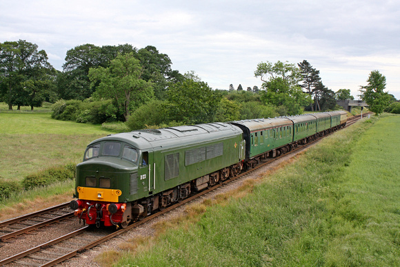 D123  at Woodthorpe on 17.6.12 with 1605 Leicester North - Loughborough service at the GCR Diesel Weekend featuring 33002 before returning to  the South Devon Railway