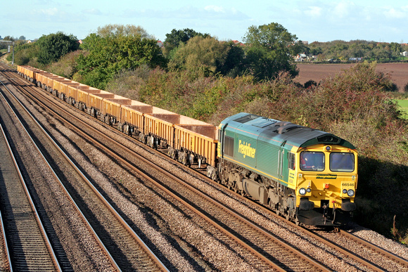 66546 at Cossington, MML on 16.10.07 with 6M23 1030 Doncaster Up Decoy - Moultsorrel empty ballast wagons running via Humberstone Road, Leicester