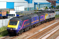 47810 arrives at Loughborough H.S. with FGW PC's 43182 & 43140 on 4.6.07 with 09.55 5Z46 Laira - Loughborough Brush movement