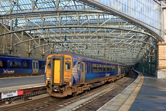 ScotRail Class 156 No's 156435 & 156514 depart Platform 11 Glasgow Central Station on 11.2.23 with 1A24 1127 Glasgow Central to Kilmarnock service