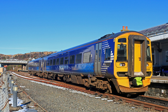 ScotRail Class 158 No 158707 departs Kyle of Lochalsh station on 8.3.23 with 2H84 1346 Kyle of Lochalsh to Inverness service