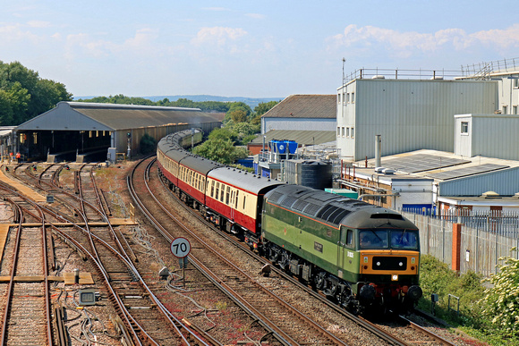 D1935 'Roger Hosking MA 1925-2013' (47 805) approaches Littlehampton Station with 1Z45 1424 Portsmouth & Southsea to Littlehampton Steam Dreams Railtour on 10.6.23. At the rear is LNER B1 No. 61306 'M