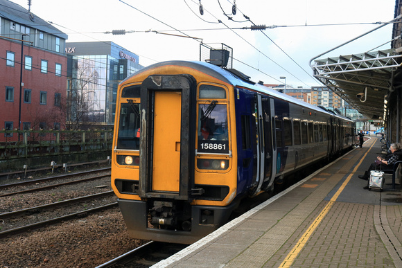 Northern Class 158 No 158861 waits at Pl 7 at Newcastle Central Station on 9.12.24 with 2N18 0955 Hexham to Nunthorpe service