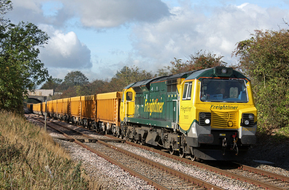 70003 at Narborough heading towards Wigston on 21.9.11 with 6U76 0803 Basford Hall - Mountsorrel empty yellow Network Rail IOA wagons