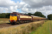 47790 tnt 47832  with Northern Belle  Coaches at East Goscote heading towards Syston East Junction on Sunday 18.9.11 with 5Z43 0946 Norwich - Leicester ECS