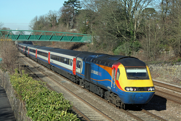 EMT HST 43054 with 43076 at rear charges through Barrow Upon Soar, MML on 24.2.16 with 1B33 1032 Nottingham - St Pancras International service