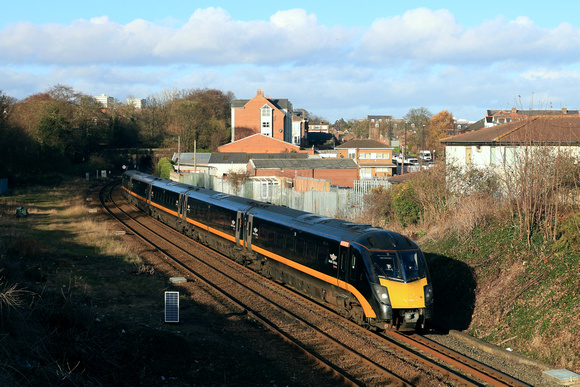 Grand Central Class 180 No 180107 approaches Villette Road Bridge, Hendon, Sunderland on 25.11.24 with 1A65 1230 Sunderland to London Kings Cross service