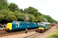 55019 Royal Highland Fusilier about to detach at Leicester North on 6.9.24 from 2A09 1025 Loughborough to Leicester North with Peak D123 running round to take over return service at GCR Autumn Diesel