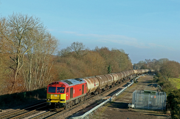 DB Cargo Class 60 No 60019 'port of Gimsby & Immingham' passes Stenson Junction on 26.1.22