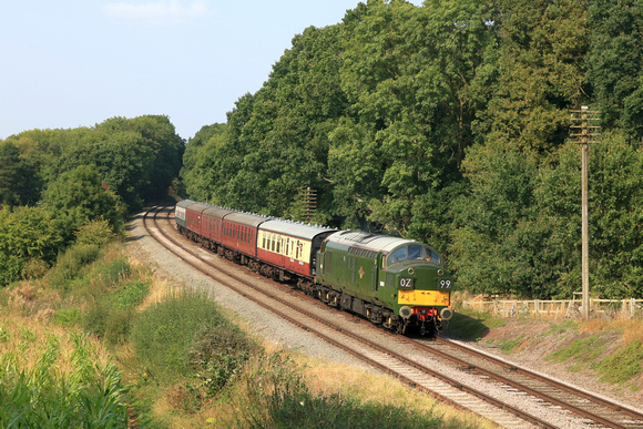 NRM Class 37 No D6700 in care at GCR passes Kinchley Lane on 6.9.24 with 2A27 1355 Loughborough to Leicester North service at GCR Autumn Diesel Gala 2024