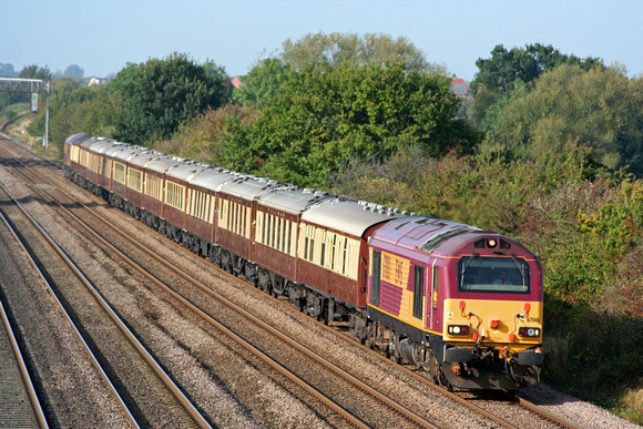 67001 leads Northern Belle stock with 67026  at rear 9.10.07 at Cossington,having been rented by the Westfield Group to  take guests to the opening of its new shopping centre in Derby returning London
